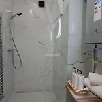 Farni Appartement *