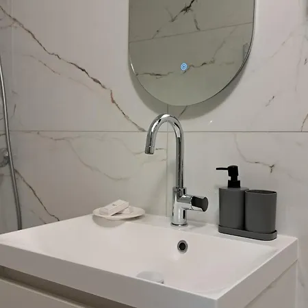 Farni Apartment